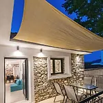 Dreamstone Casa de Férias Órmos Prínou