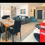 Dreamstone * Órmos Prínou