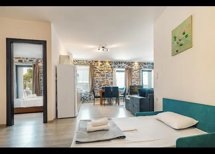 Dreamstone Case de vacanță Órmos Prínou